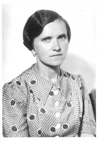 Josefine Berger, undatiert. © KHM-Museumsverband, Fotografin: Elisabeth Schwenk Porträt, Schwarz-Weiß-Foto