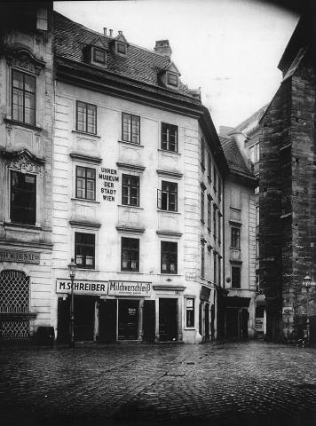 Stadthaus, Schwarz-Weiß-Foto