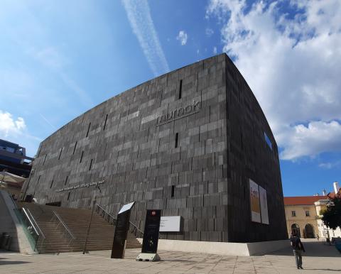 Blick auf das Gebäude, Farbfoto